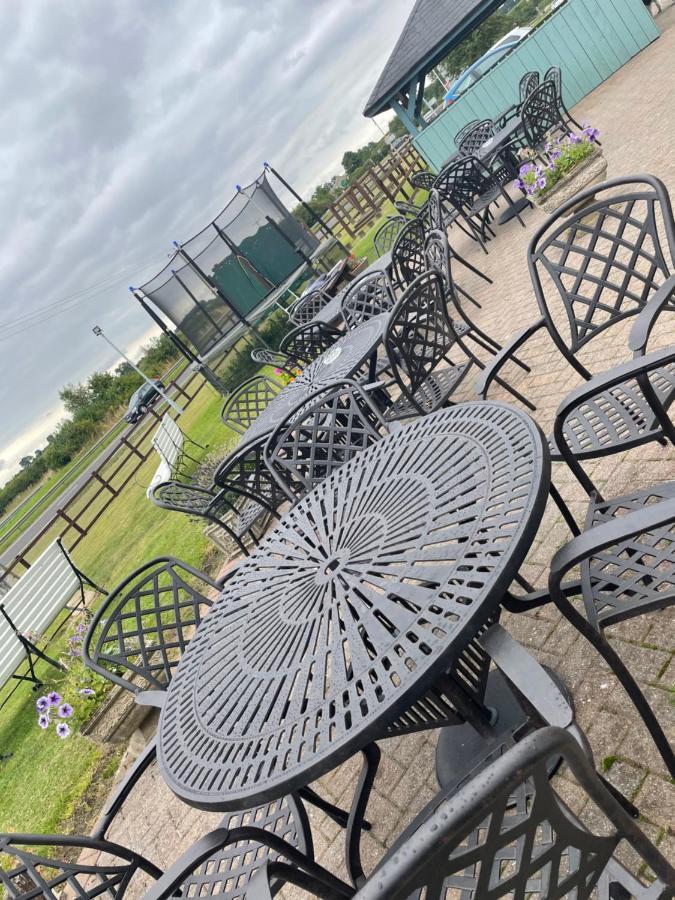 Rokeby Inn Newsham  Esterno foto